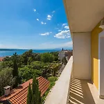 Apartment Cozy Studio-apartment Nur 300 Meter Zum Mit Meerblick Und Parkplatz Crikvenica