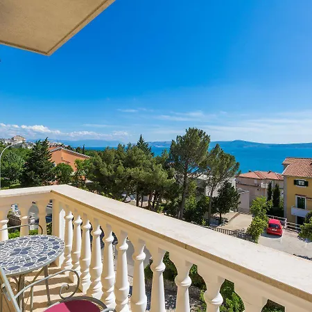 Cozy Studio-apartment Nur 300 Meter Zum Mit Meerblick Und Parkplatz * 크리크베니카