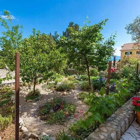 Cozy Studio-apartment Nur 300 Meter Zum Mit Meerblick Und Parkplatz 아파트