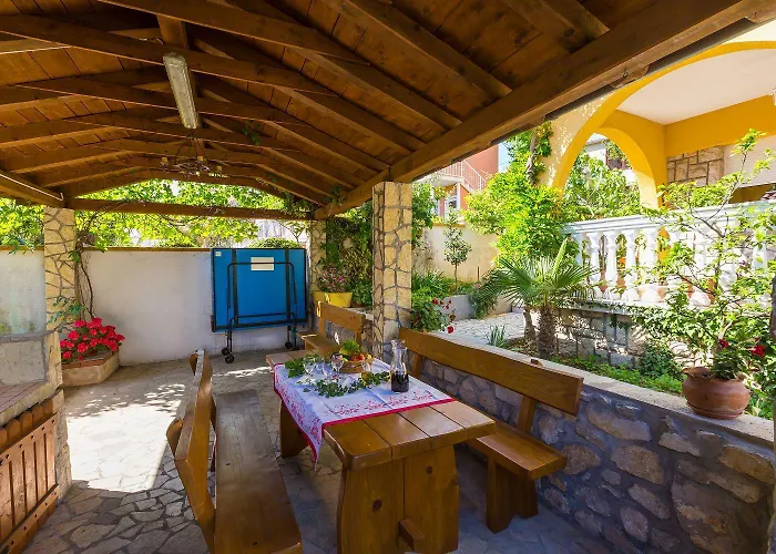 Appartement Cozy Studio-apartment Nur 300 Meter Zum Mit Meerblick Und Parkplatz *