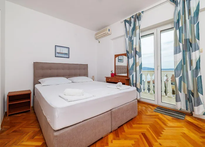 Apartment Cozy Studio-apartment Nur 300 Meter Zum Mit Meerblick Und Parkplatz Crikvenica